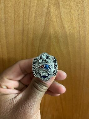 New England Patriots Silver World Champions Ring - Silver/Blue/Red